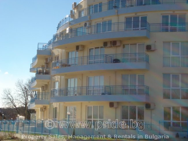 Sea View apartment with pool